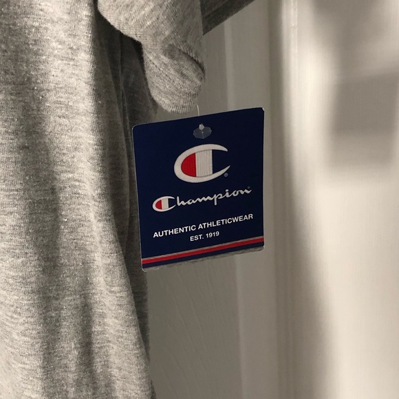 Mens Size Large Champion T-Shirt - Picture 2 of 4